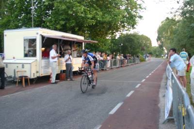 dan maar solo over de finish